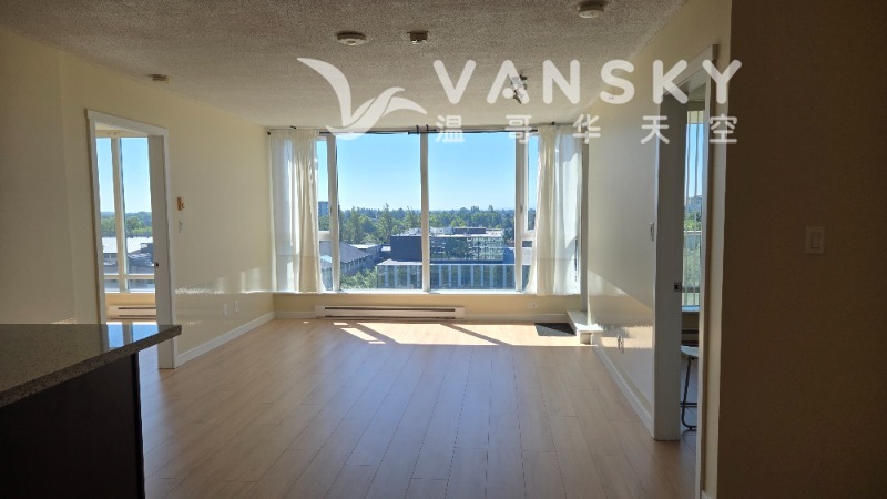 250814140931_1_20250810_115135 Living Room.jpg